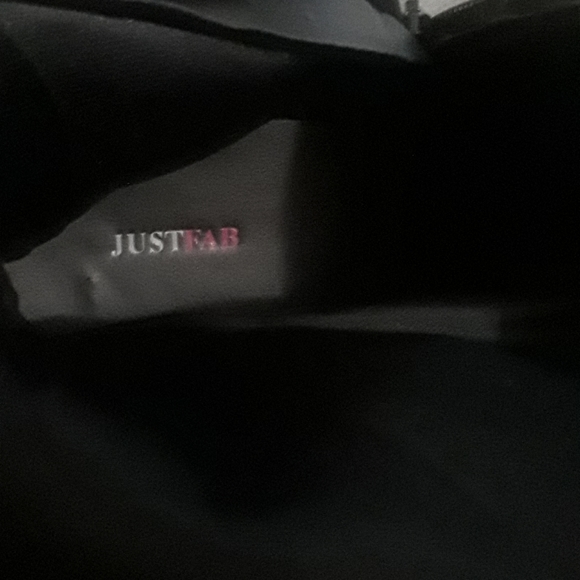 Knee high boots - Picture 4 of 5